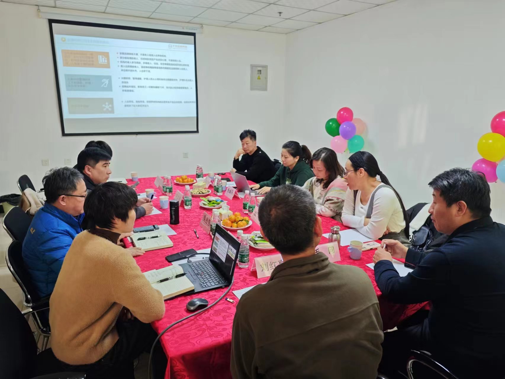 千禾新闻 | 品牌推进委员会联合生命关怀协会志工委一行到千禾养老开展2023年度座谈工作